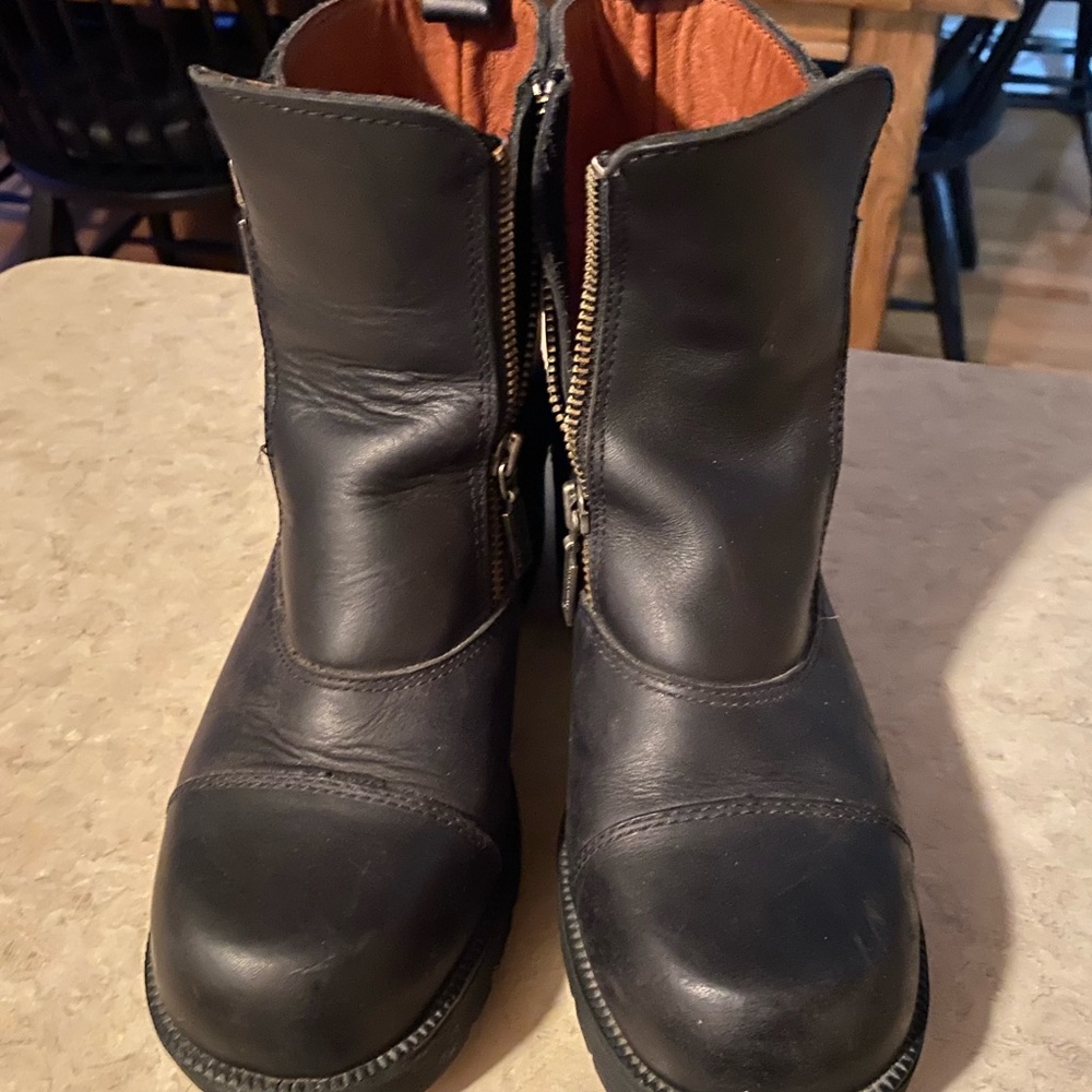 Womens Black Harley Davidson boots